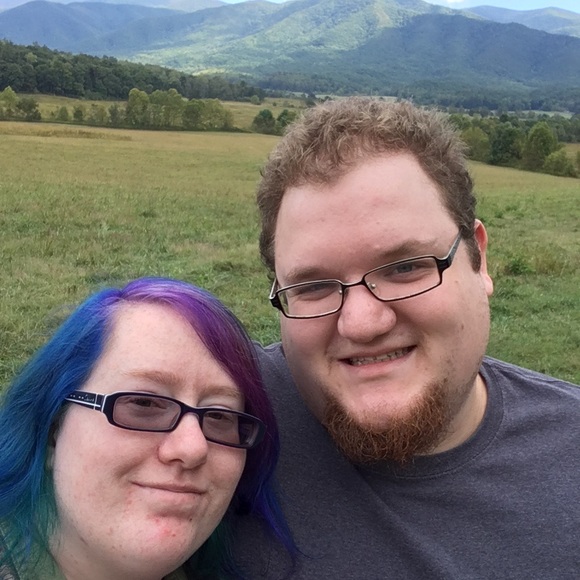 Meet Your Posher - Picture 4 of 5